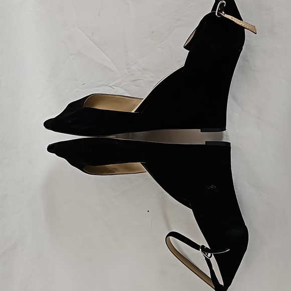 Ann Taylor Dagny Black Suede Peeptoe Ankle Strap Wedge Sandal Size 10 - Picture 8 of 10